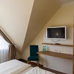 Hotel Bad Duerkheim ゲストハウス バート・デュルクハイム