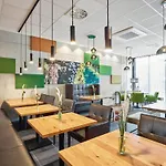 ゲストハウス Hotel Bad Duerkheim
