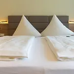 Hotel Bad Duerkheim 3* バート・デュルクハイム