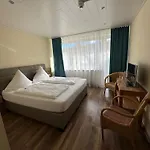Hotel Bad Duerkheim ゲストハウス