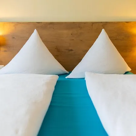 Hotel Bad Dürkheim Konukevi