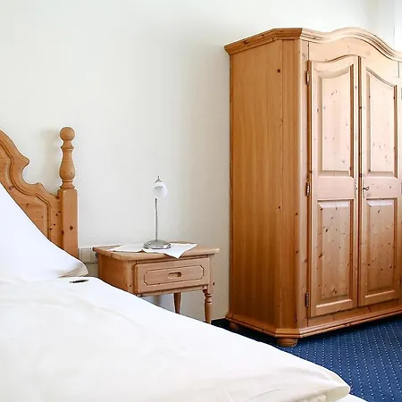 Konukevi Hotel Bad Dürkheim