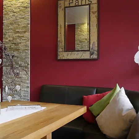 Hotel Bad Dürkheim Konukevi