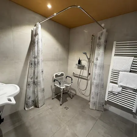 Hotel Bad Duerkheim Casa de hóspedes
